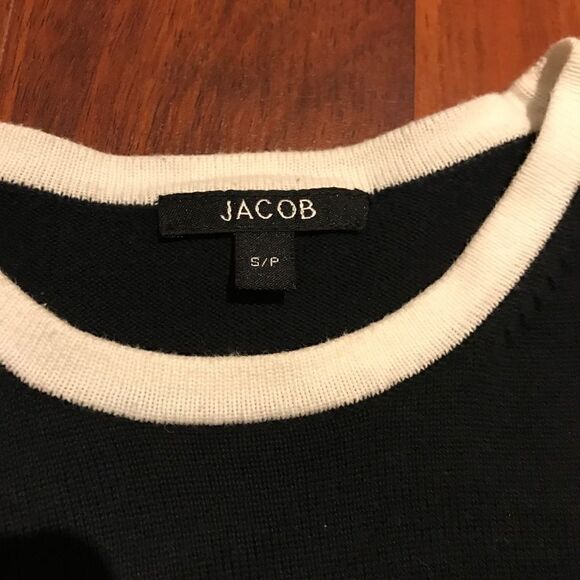 𝅺knit sweater with cable trim detail 💚 - Picture 9 of 11